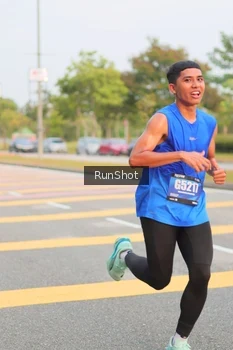 Runner Photo 5675362