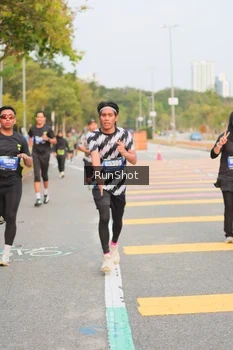 Runner Photo 5675396