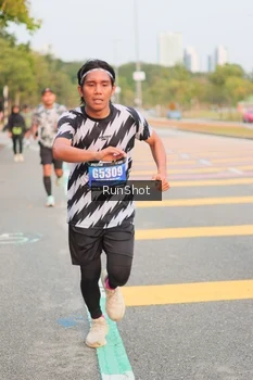 Runner Photo 5675412