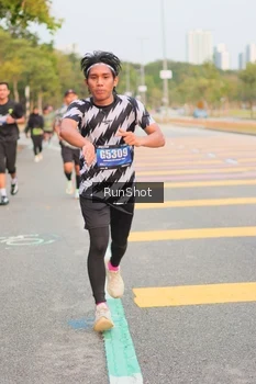 Runner Photo 5675413