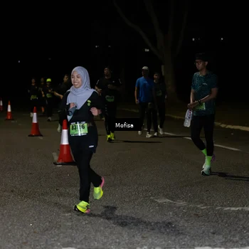 Runner Photo 5675420