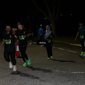 Runner Photo 5675423
