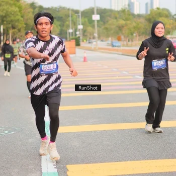 Runner Photo 5675426