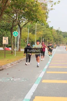 Runner Photo 5675434