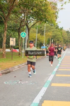 Runner Photo 5675442