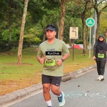 Runner Photo 5675455