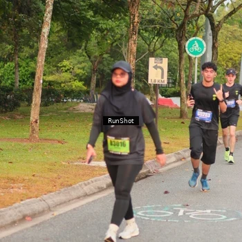 Runner Photo 5675482