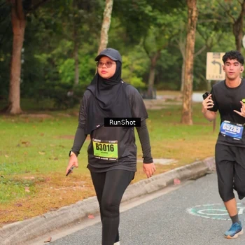 Runner Photo 5675483