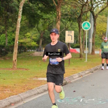 Runner Photo 5675488