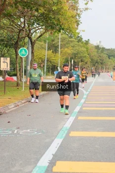 Runner Photo 5675502