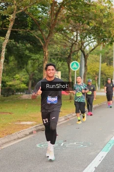 Runner Photo 5675552
