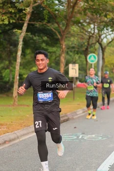 Runner Photo 5675556