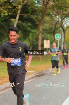 Runner Photo 5675558