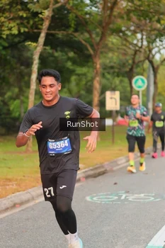 Runner Photo 5675560