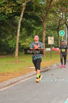 Runner Photo 5675573