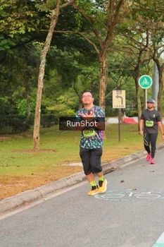 Runner Photo 5675578