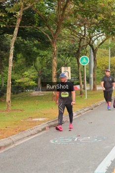 Runner Photo 5675582