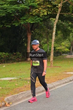 Runner Photo 5675596