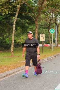 Runner Photo 5675601
