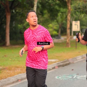 Runner Photo 5675625