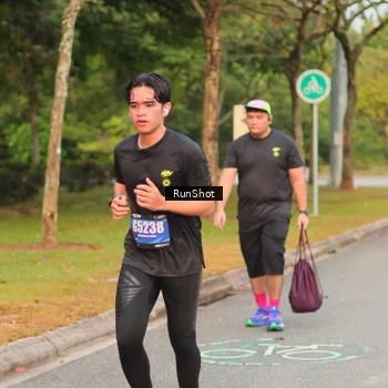 Runner Photo 5675629