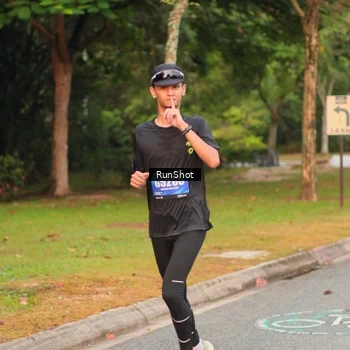 Runner Photo 5675632