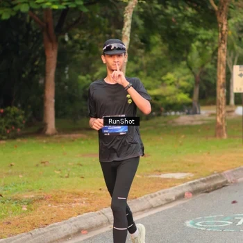 Runner Photo 5675635