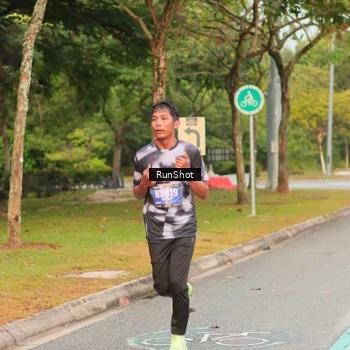 Runner Photo 5675639