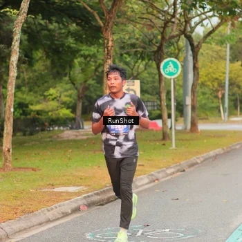 Runner Photo 5675641