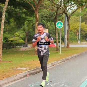 Runner Photo 5675642