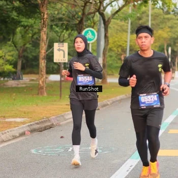 Runner Photo 5675659