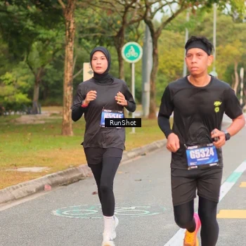 Runner Photo 5675661