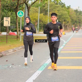 Runner Photo 5675662