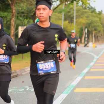 Runner Photo 5675669