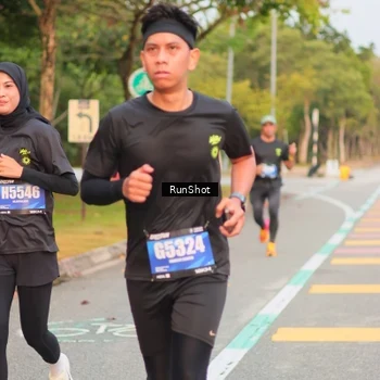 Runner Photo 5675670