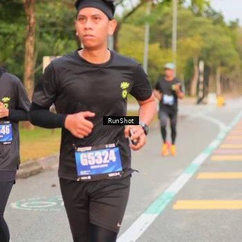 Runner Photo 5675671