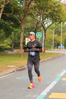 Runner Photo 5675677