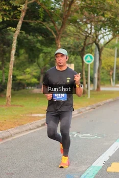 Runner Photo 5675683