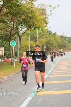 Runner Photo 5675723