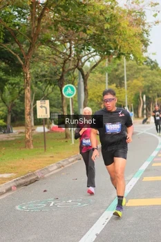 Runner Photo 5675727