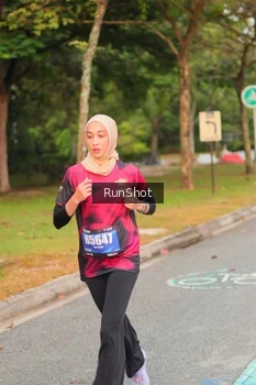 Runner Photo 5675739