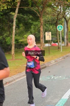 Runner Photo 5675754