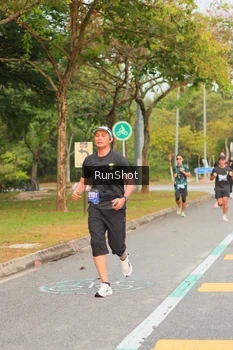 Runner Photo 5675769