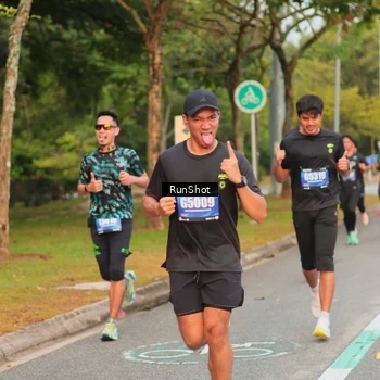 Runner Photo 5675790