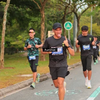 Runner Photo 5675792