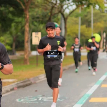 Runner Photo 5675794