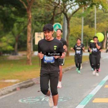 Runner Photo 5675797