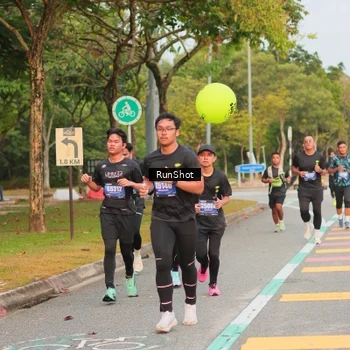 Runner Photo 5675814