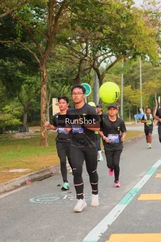 Runner Photo 5675826