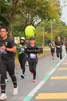 Runner Photo 5675827